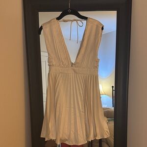 Abercrombie & Fitch Ivory Pleated Mini Dress
